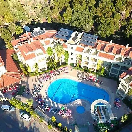 Palm Garden Aparthotel 2*