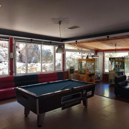 Ξενοδοχείο με διαμερίσματα Palm Garden