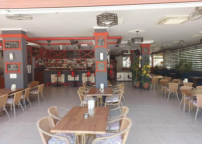 Palm Garden İçmeler