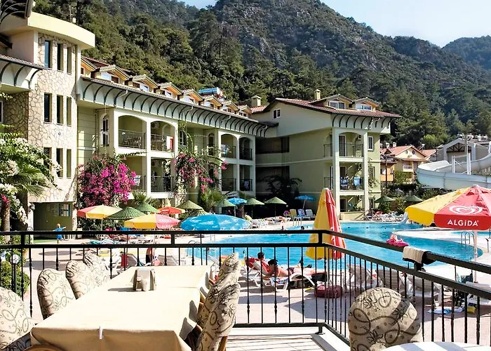 Palm Garden Ξενοδοχείο με διαμερίσματα 2*